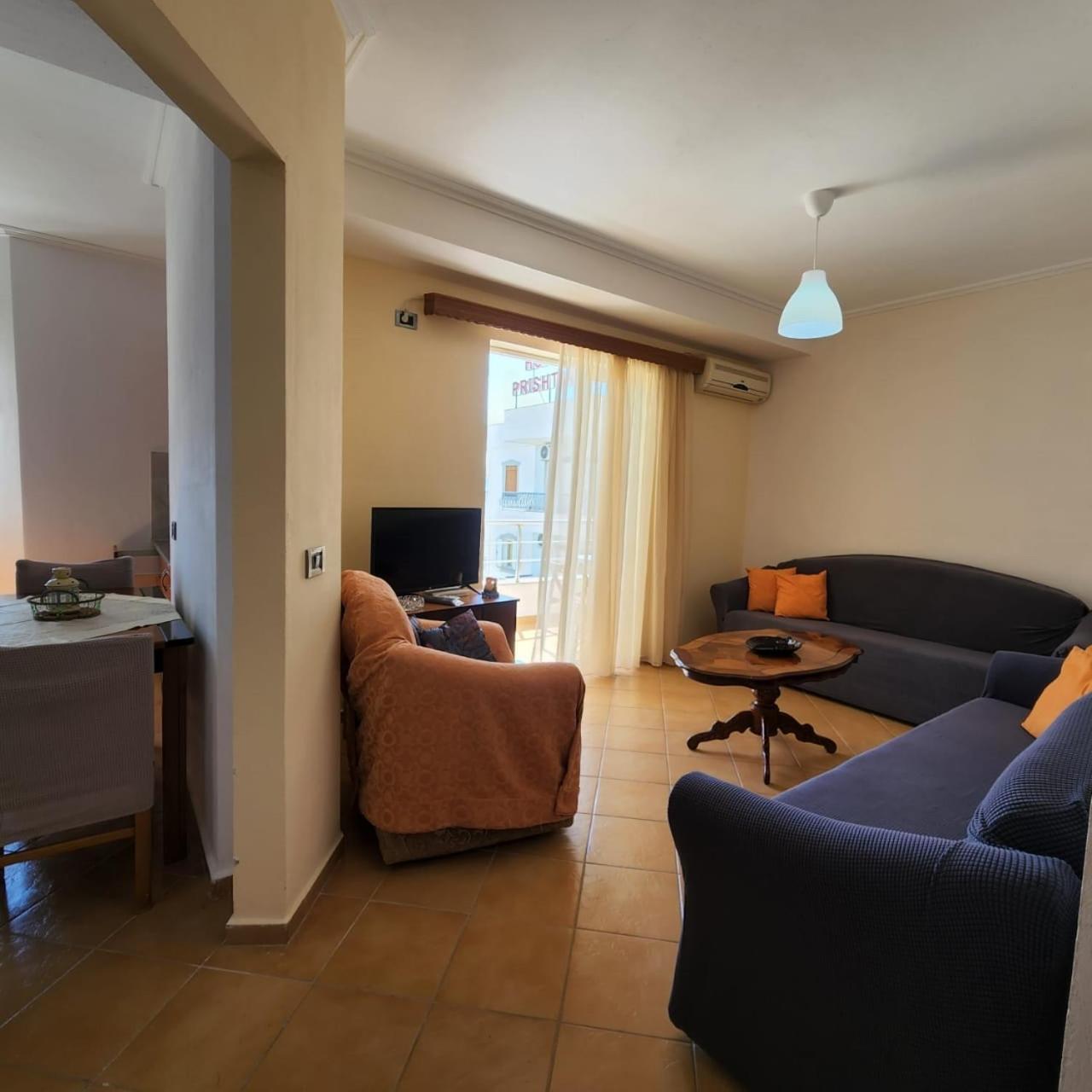 Sunsea Apartment Sarandë Esterno foto